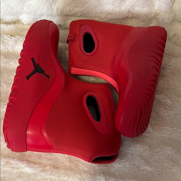 Jordan LiL Drips Red Ankle Boots Waterproof Neoprene Size 3Y - Picture 8 of 14